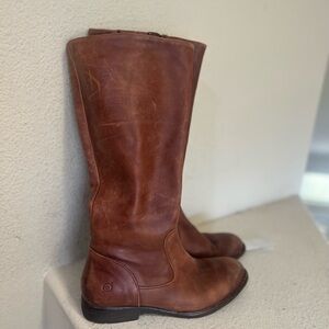 Born  Brown leather north riding equestrian  tall  Boots Women Size 8 Winter
